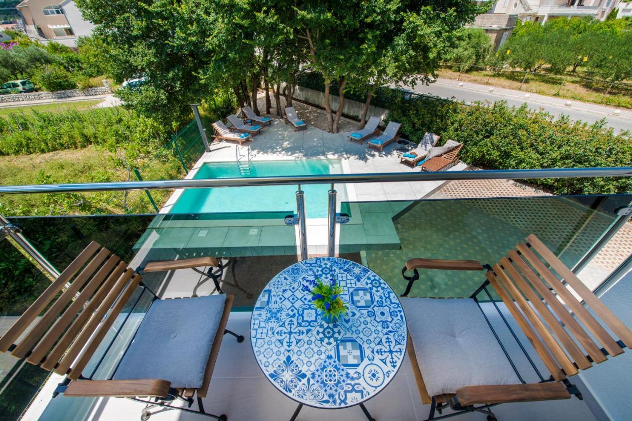 Villa Gold Residence 2 米利尼 外观 照片
