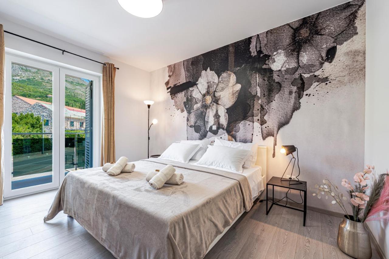 Villa Gold Residence 2 米利尼 外观 照片